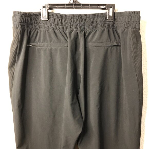 Athleta Black Multimedia Brooklyn Jogger Women's Size 14/P Zippered Pockets EUC! - Picture 9 of 12